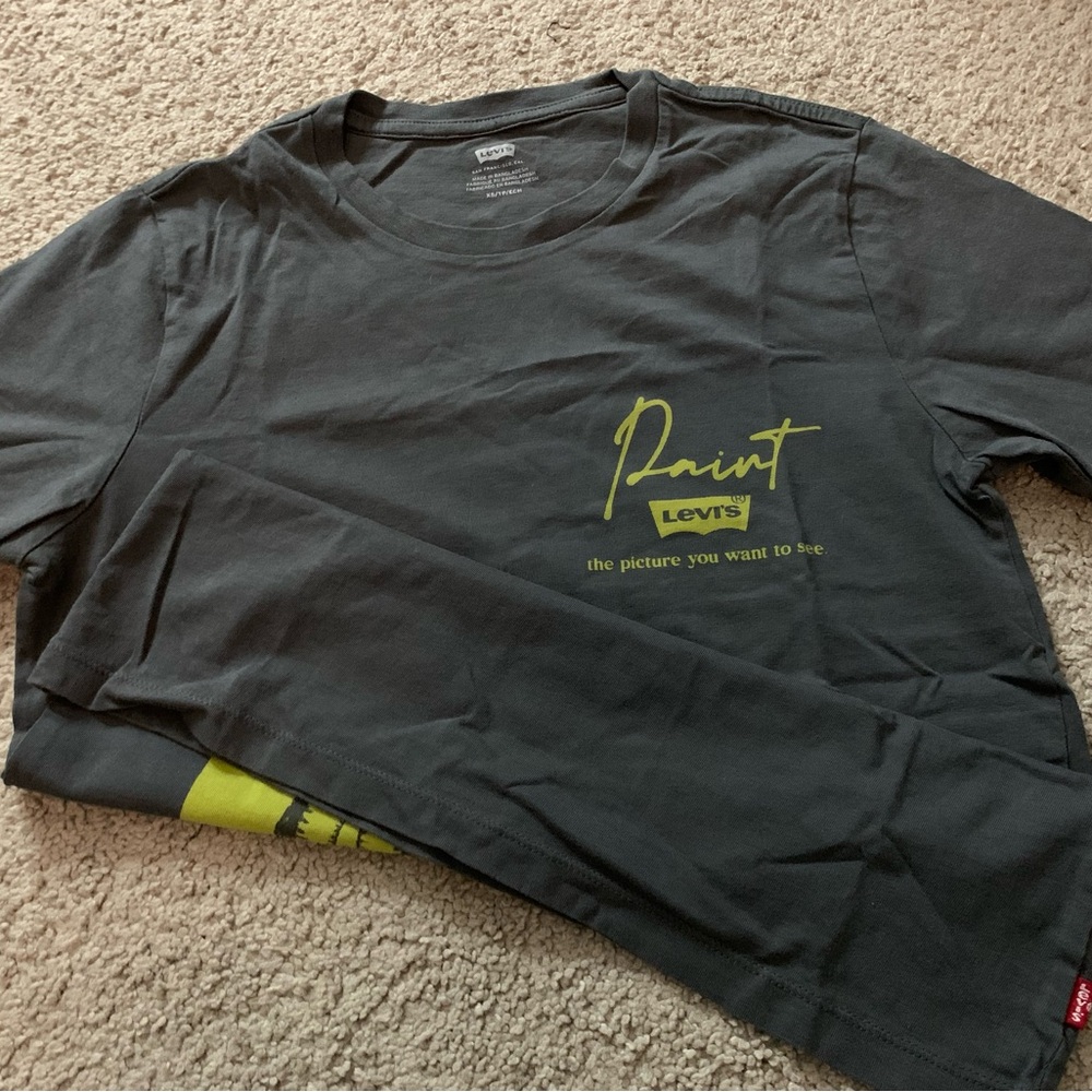 Levi's Charcoal Crew Neck Tee